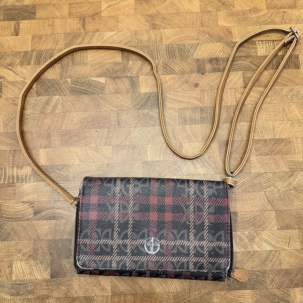 Giani Bernini L83707 Womens Plaid Block Signature Crossbody Wallet Black Tan Red